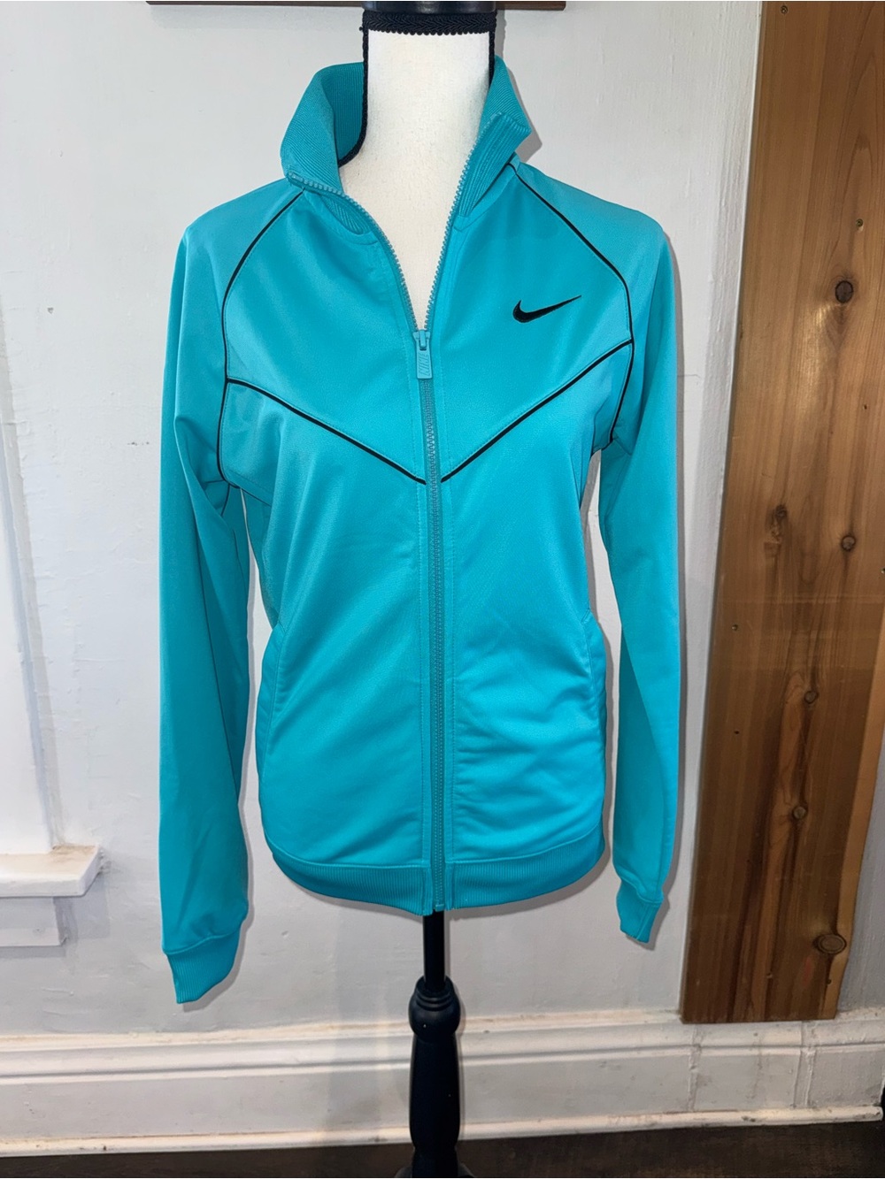 Nike Teal Full-Zip Athletic Jacket with Black Piping